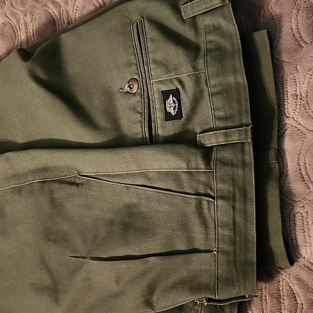 Dockers dress pants 33 x 32
